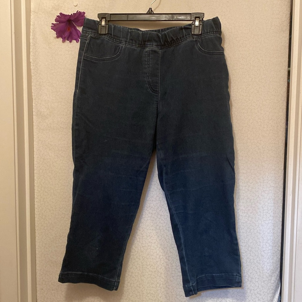 Kim Roger’s denim capris